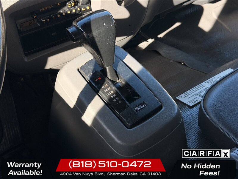 2006 GMC T7500 - Photo 14 - Sherman Oaks, CA 91403-1701
