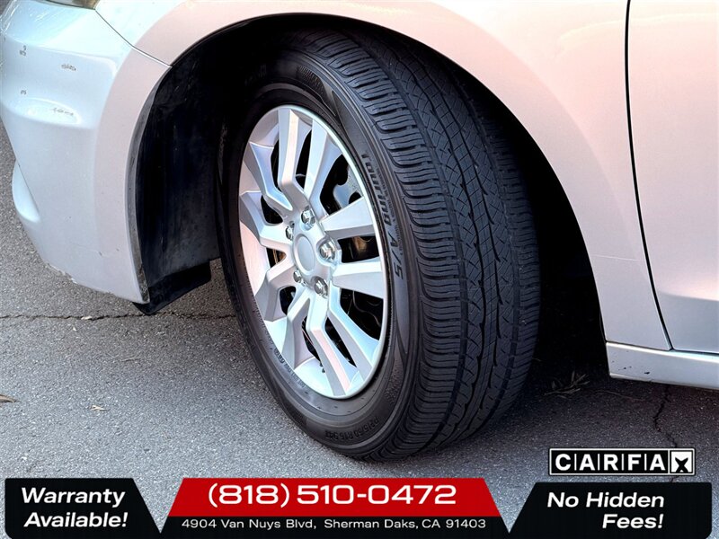 2012 Honda Accord LX   - Photo 23 - Sherman Oaks, CA 91403-1701