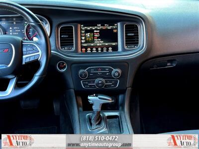 2018 Dodge Charger R/T   - Photo 11 - Sherman Oaks, CA 91403-1701