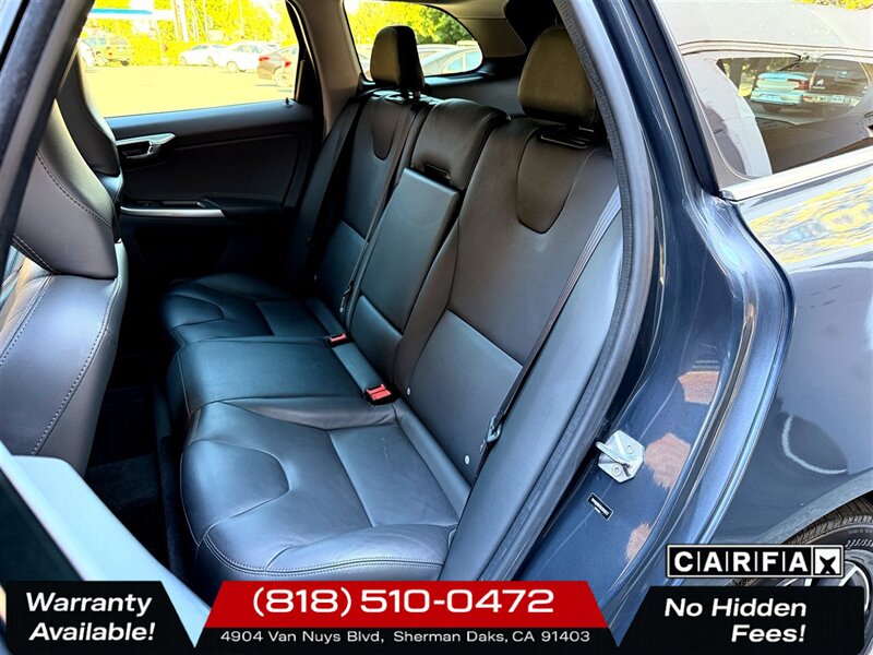 2016 Volvo XC60 T6 Drive-E - Photo 22 - Sherman Oaks, CA 91403-1701