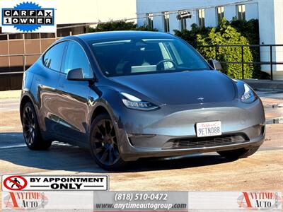 2023 Tesla Model Y Long Range   - Photo 1 - Sherman Oaks, CA 91403-1701
