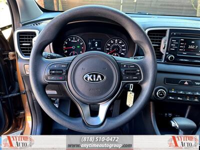 2017 Kia Sportage LX   - Photo 20 - Sherman Oaks, CA 91403-1701