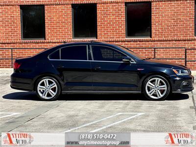 2016 Volkswagen Jetta 2.0T GLI SE 2.0   - Photo 8 - Sherman Oaks, CA 91403-1701