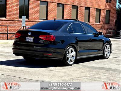 2016 Volkswagen Jetta 2.0T GLI SE 2.0   - Photo 7 - Sherman Oaks, CA 91403-1701