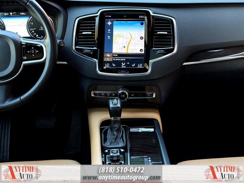 2018 Volvo XC90 T6 Momentum - Photo 12 - Sherman Oaks, CA 91403-1701