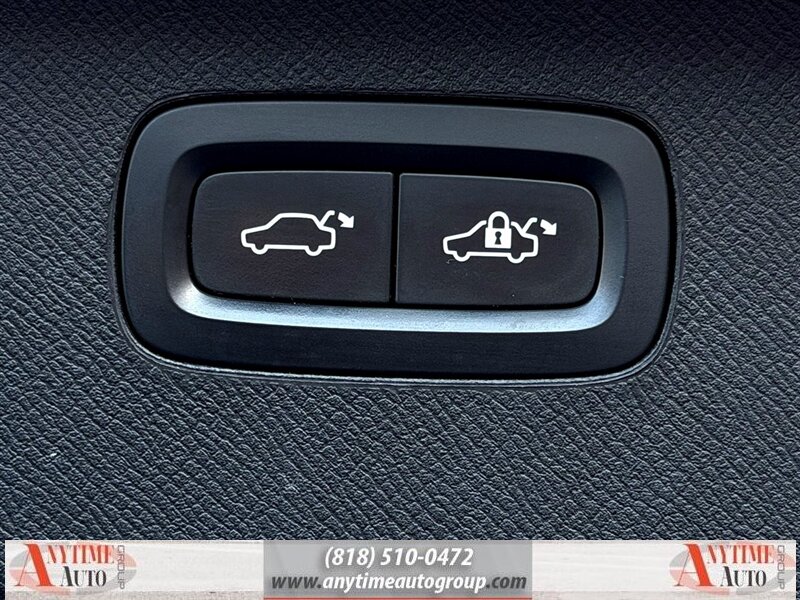 2018 Volvo XC90 T6 Momentum - Photo 28 - Sherman Oaks, CA 91403-1701