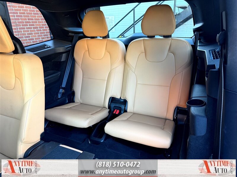 2018 Volvo XC90 T6 Momentum - Photo 26 - Sherman Oaks, CA 91403-1701