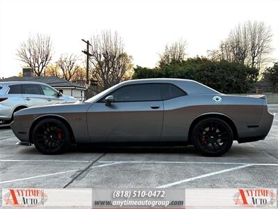 2012 Dodge Challenger SRT8 392   - Photo 5 - Sherman Oaks, CA 91403-1701