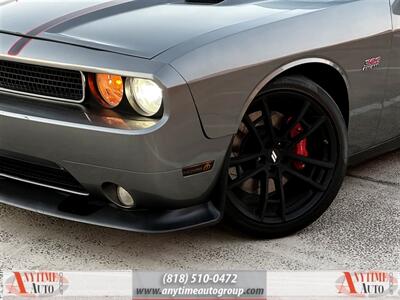 2012 Dodge Challenger SRT8 392   - Photo 24 - Sherman Oaks, CA 91403-1701