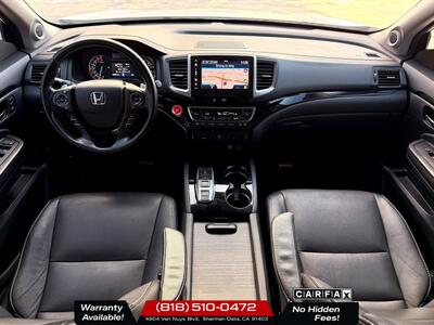 2017 Honda Pilot Touring   - Photo 10 - Sherman Oaks, CA 91403-1701