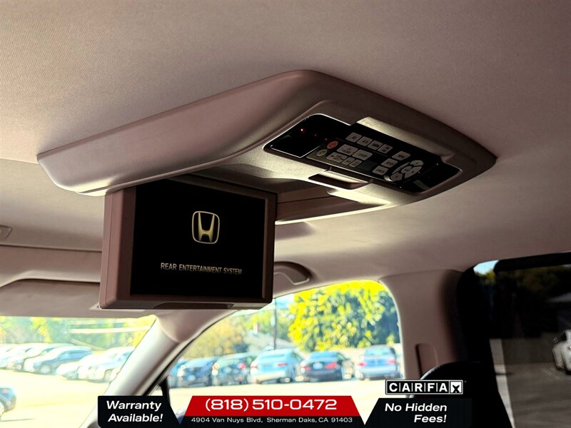 2017 Honda Pilot Touring   - Photo 25 - Sherman Oaks, CA 91403-1701