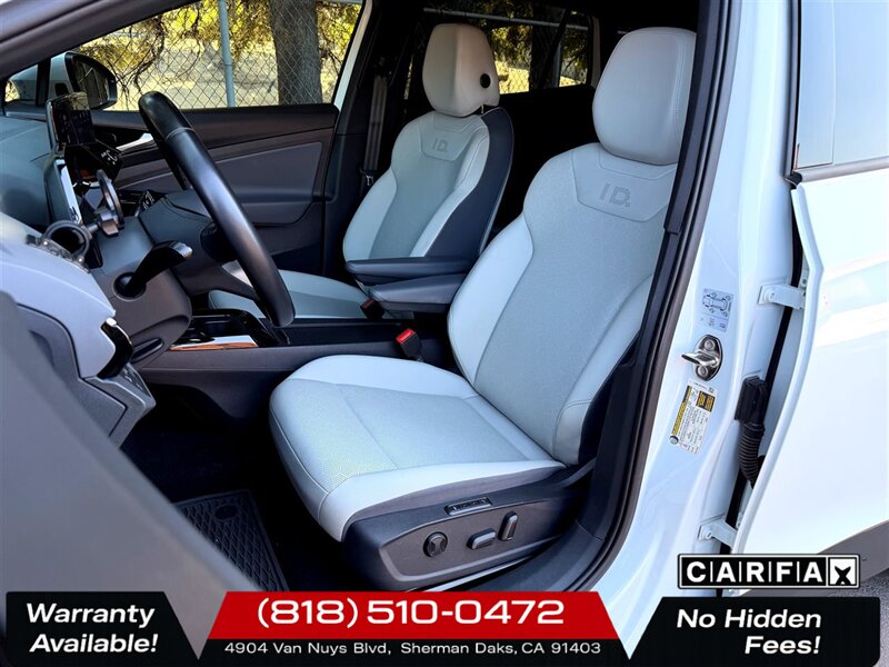 2021 Volkswagen ID.4 Pro S   - Photo 12 - Sherman Oaks, CA 91403-1701