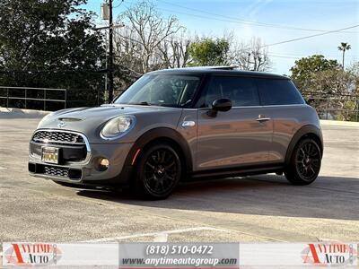 2015 MINI Hardtop 2 Door   - Photo 3 - Sherman Oaks, CA 91403-1701