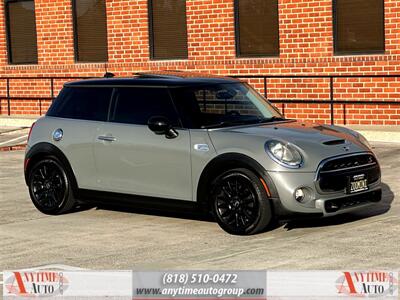 2015 MINI Hardtop 2 Door   - Photo 9 - Sherman Oaks, CA 91403-1701