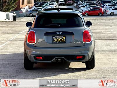 2015 MINI Hardtop 2 Door   - Photo 6 - Sherman Oaks, CA 91403-1701