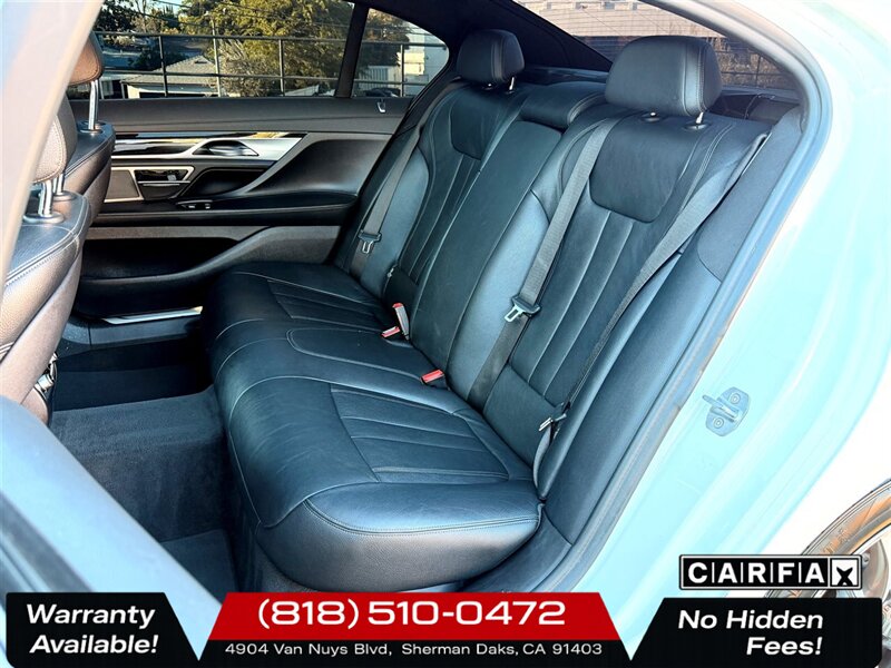 2019 BMW 740i   - Photo 21 - Sherman Oaks, CA 91403-1701