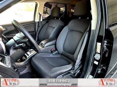 2017 Dodge Journey SE   - Photo 13 - Sherman Oaks, CA 91403-1701