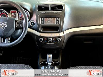 2017 Dodge Journey SE   - Photo 11 - Sherman Oaks, CA 91403-1701