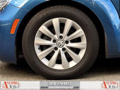 2018 Volkswagen Beetle Convertible 2.0T S   - Photo 21 - Sherman Oaks, CA 91403-1701