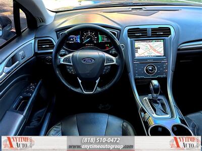 2013 Ford Fusion Hybrid Titanium   - Photo 11 - Sherman Oaks, CA 91403-1701