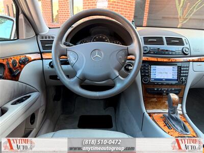 2005 Mercedes-Benz E 500 Base - Photo 11 - Sherman Oaks, CA 91403-1701