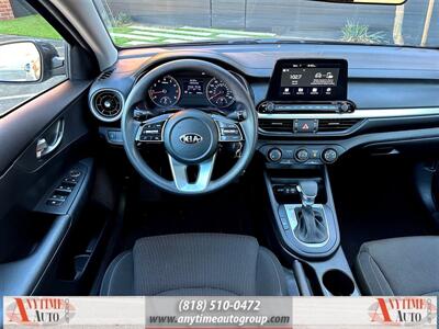 2021 Kia Forte LXS   - Photo 10 - Sherman Oaks, CA 91403-1701