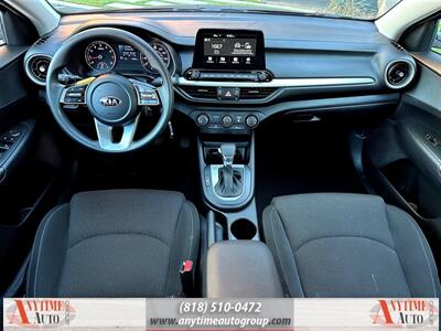 2021 Kia Forte LXS   - Photo 9 - Sherman Oaks, CA 91403-1701