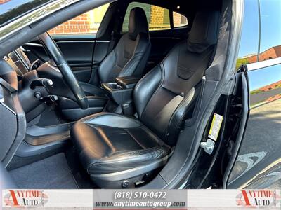 2016 Tesla Model S 70D   - Photo 14 - Sherman Oaks, CA 91403-1701
