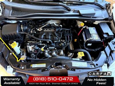 2008 Chrysler Town & Country LX - Photo 20 - Sherman Oaks, CA 91403-1701