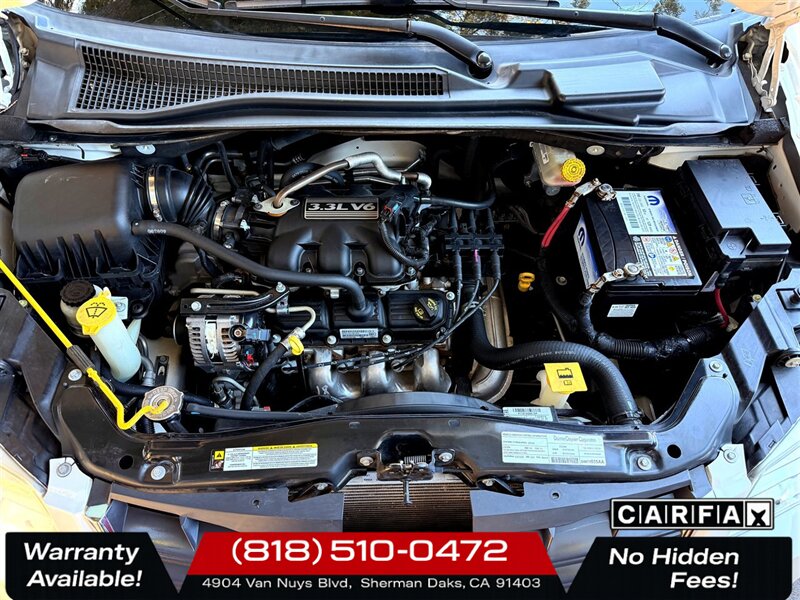 2008 Chrysler Town & Country LX - Photo 20 - Sherman Oaks, CA 91403-1701