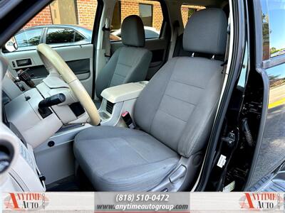 2009 Ford Escape Hybrid Hybrid   - Photo 15 - Sherman Oaks, CA 91403-1701