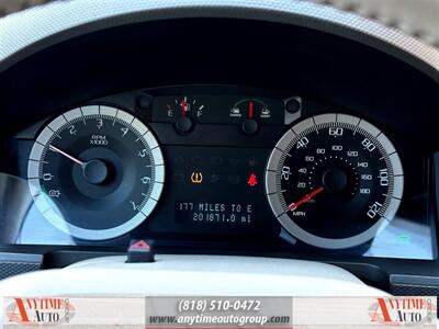 2009 Ford Escape Hybrid Hybrid   - Photo 16 - Sherman Oaks, CA 91403-1701