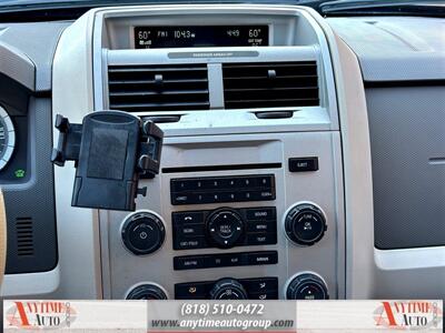 2009 Ford Escape Hybrid Hybrid   - Photo 17 - Sherman Oaks, CA 91403-1701