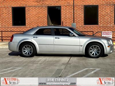 2005 Chrysler 300 Series   - Photo 9 - Sherman Oaks, CA 91403-1701