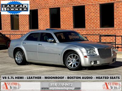 2005 Chrysler 300 Series Sedan