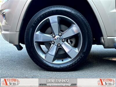 2014 Jeep Grand Cherokee Overland   - Photo 35 - Sherman Oaks, CA 91403-1701