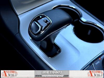 2014 Jeep Grand Cherokee Overland   - Photo 23 - Sherman Oaks, CA 91403-1701