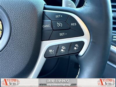 2014 Jeep Grand Cherokee Overland   - Photo 25 - Sherman Oaks, CA 91403-1701