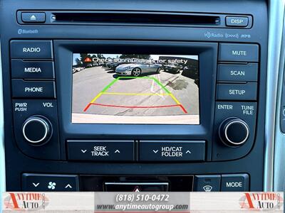 2015 Hyundai SONATA Hybrid   - Photo 17 - Sherman Oaks, CA 91403-1701
