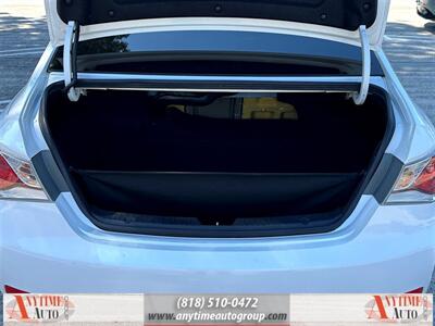 2015 Hyundai SONATA Hybrid   - Photo 22 - Sherman Oaks, CA 91403-1701