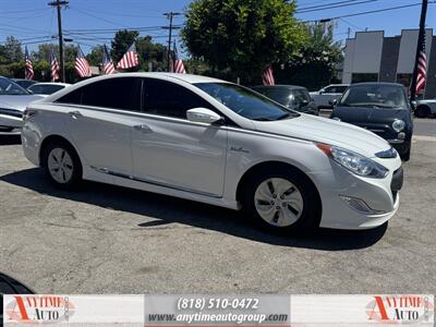 2015 Hyundai SONATA Hybrid   - Photo 1 - Sherman Oaks, CA 91403-1701