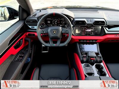 2025 Lamborghini Urus SE   - Photo 11 - Sherman Oaks, CA 91403-1701