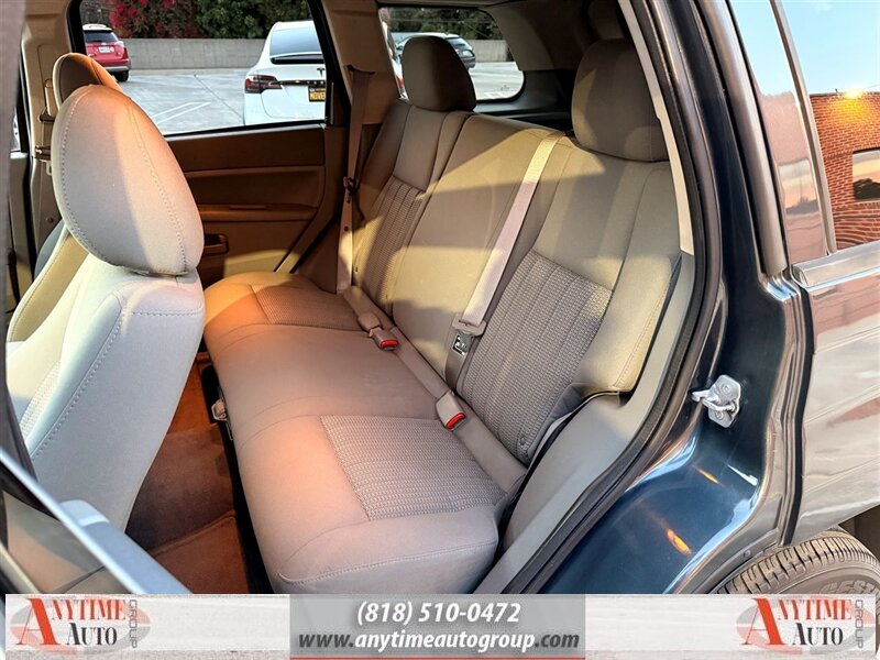 2007 Jeep Grand Cherokee Laredo - Photo 20 - Sherman Oaks, CA 91403-1701
