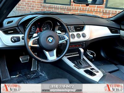 2011 BMW Z4 sDrive30i   - Photo 12 - Sherman Oaks, CA 91403-1701