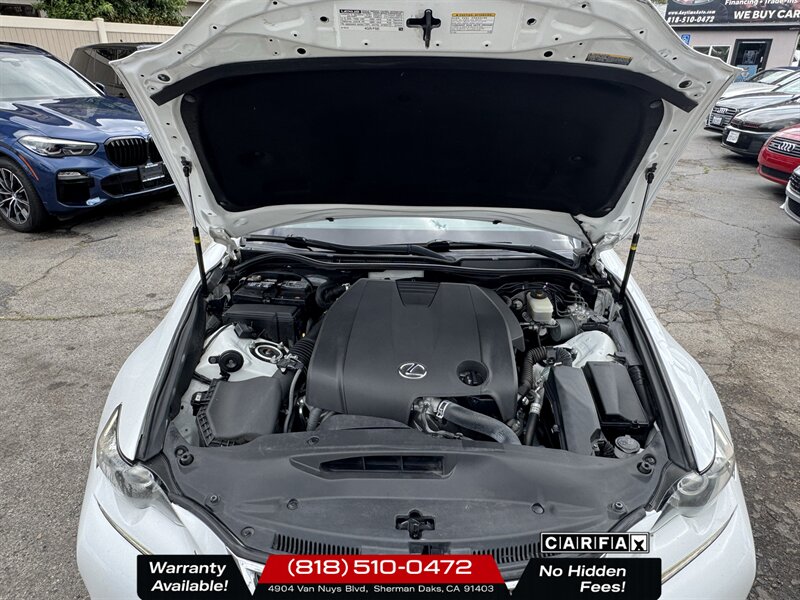 2015 Lexus IS 250  F-SPORT - Photo 13 - Sherman Oaks, CA 91403-1701