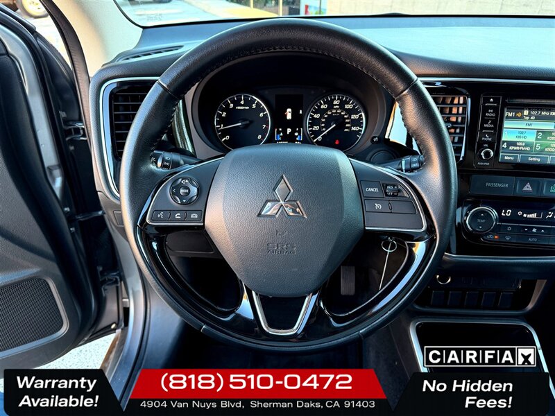 2017 Mitsubishi Outlander ES   - Photo 20 - Sherman Oaks, CA 91403-1701