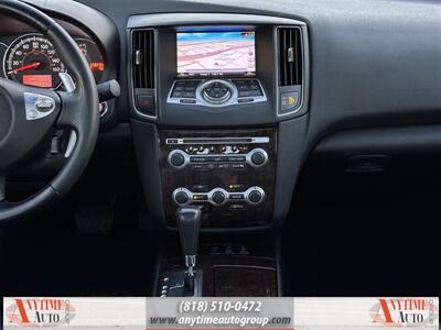 2011 Nissan Maxima 3.5 SV   - Photo 11 - Sherman Oaks, CA 91403-1701