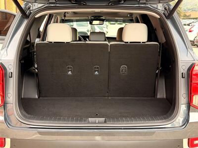 2020 Hyundai PALISADE SEL   - Photo 24 - Sherman Oaks, CA 91403-1701