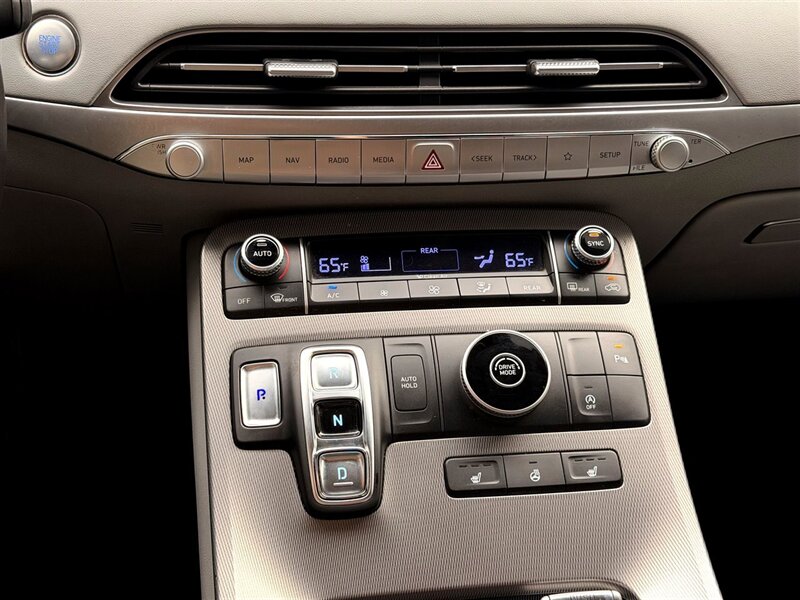 2020 Hyundai PALISADE SEL   - Photo 17 - Sherman Oaks, CA 91403-1701