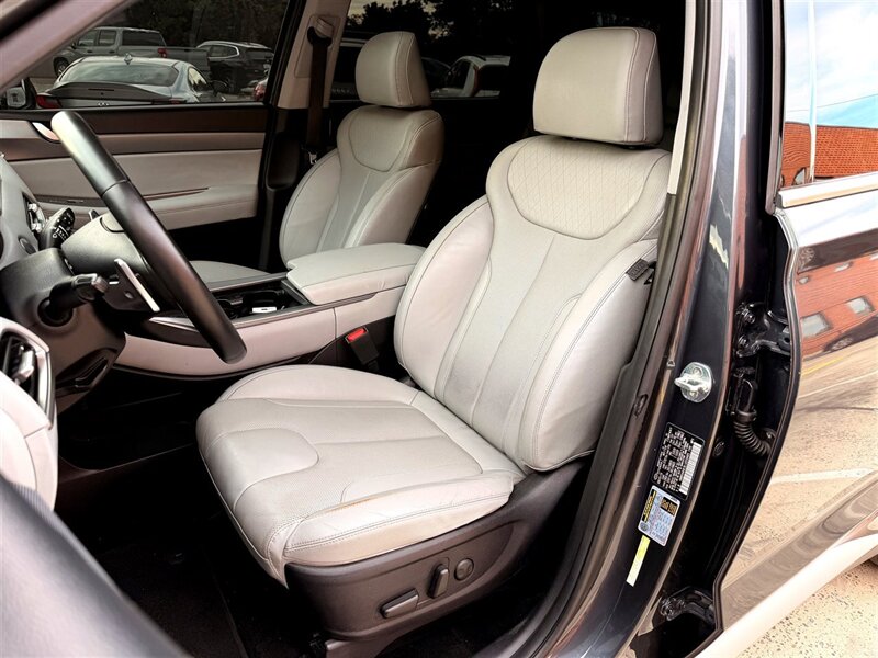 2020 Hyundai PALISADE SEL   - Photo 13 - Sherman Oaks, CA 91403-1701